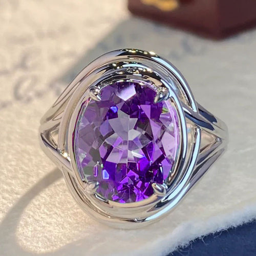 "The Amethyste — Purple Gemstone Fashion Ring for Women"